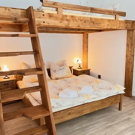 Pod Skalou Penzion *