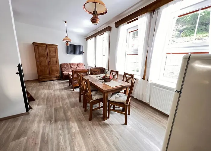 Gæstehus Pod Skalou Hřensko
